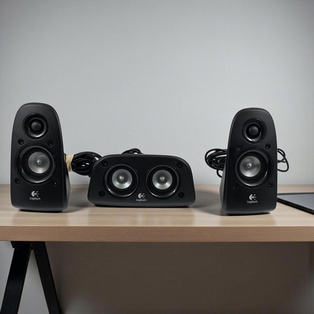Logitech Z506 5.1 Surround Sound Home Theater Speaker System 3 Piece